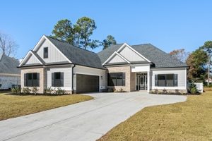 Custom Home Builder in The Lakes at Litchfield